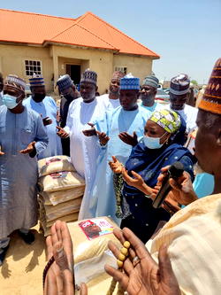 Ramadan: Borno Assembly hails Lagos Speaker for donating 10,000 bags of rice to IDPs