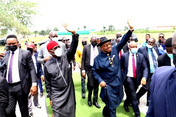 Reconstitute NDDC board, Okowa tells Buhari