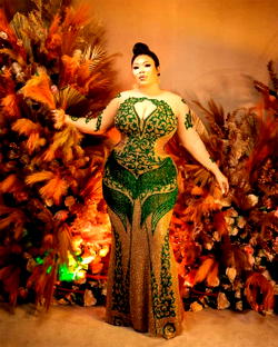Hush’D Makeover CEO redefines ‘Opulence’ with birthday pictures