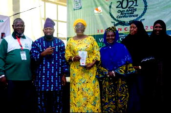 Be above teachers in knowledge acquisition, Don tasks school proprietors