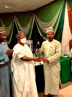 Uba Sani bags NUJ Outstanding Senator Award