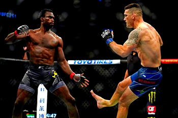 UFC fighter suffers horrific leg injury seconds into fight