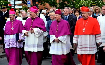 Vatican punishes Polish bishop over sex abuse negligence