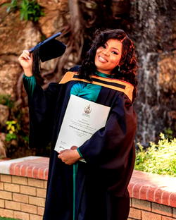 Nwokoro lauds  Unisa’s best graduating student, Sophia Amayo