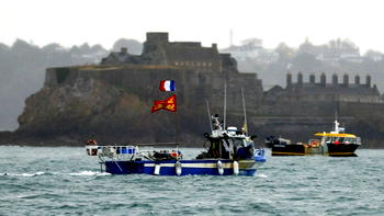 Jersey fishing row: EU accuses Britain of not respecting trade deal