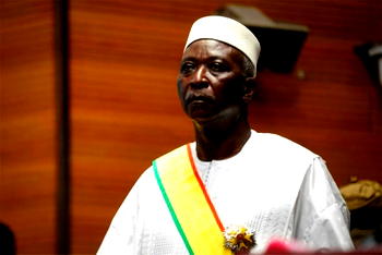 Mali’s vice president deposes detained president, premier