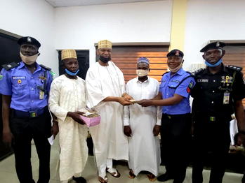 Policeman returns N1.2m to accident victim’s family in Kano