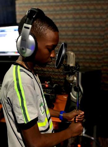 How Gold Ayeszy rose to fame in music world