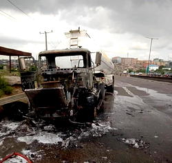 Tanker laden with petroleum product bursts into flames at Otedola Bridge
