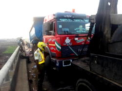 Four escape death as truck driver rams into stationary vehicle after fallingasleep on motion