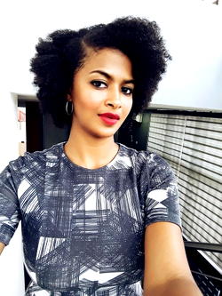 What Kelly Praise wants you to believe? Self-affirmations will brighten your day