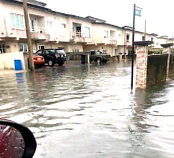 LAGOS MESSY FLOOD: Lekki estate where rain water mixes with sewage water