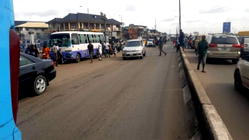 Two crushed to death while fighting on expressway in Lagos