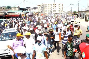 Lagos APC council primaries in Surulere: Artistes, Comedians, elders, youth rally support for Idris Aregbe 