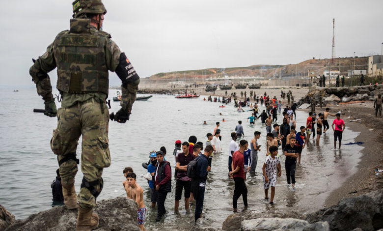 4,800 migrants return amid border tensions between Spain, Morocco