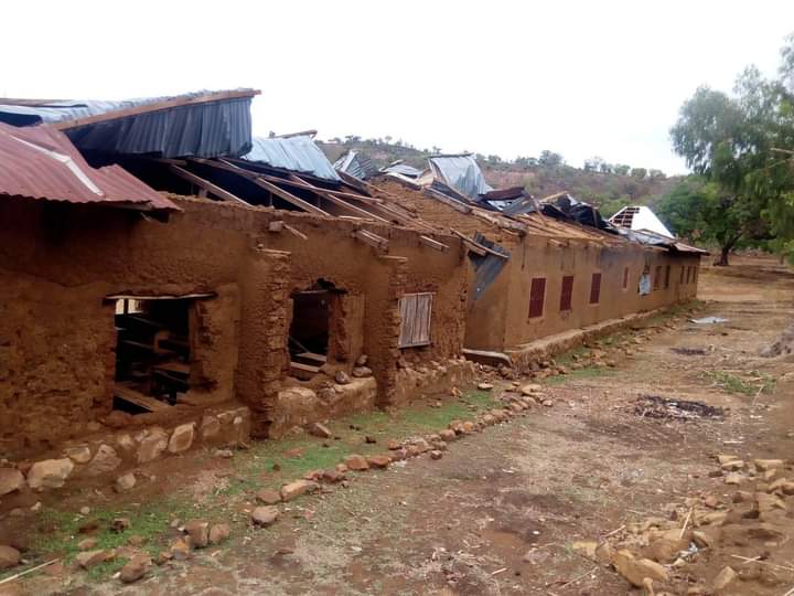 PLATEAU: Rainstrom wrecks school, over 200 staff, students stranded