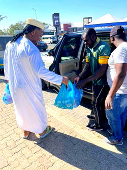 Eid-el-Fitr: Rolex Emameyan Foundation distributes foodstuffs