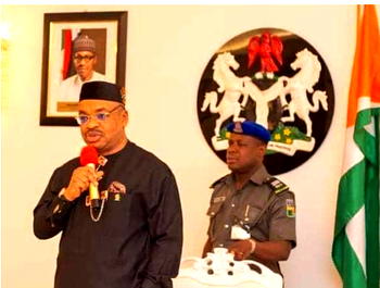 Gov Emmanuel preaches unity as A’Ibom PDP Caucus meets in Uyo