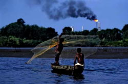 POLLUTION: N’Delta fishermen cry out as IOCs cripple local fishing industry