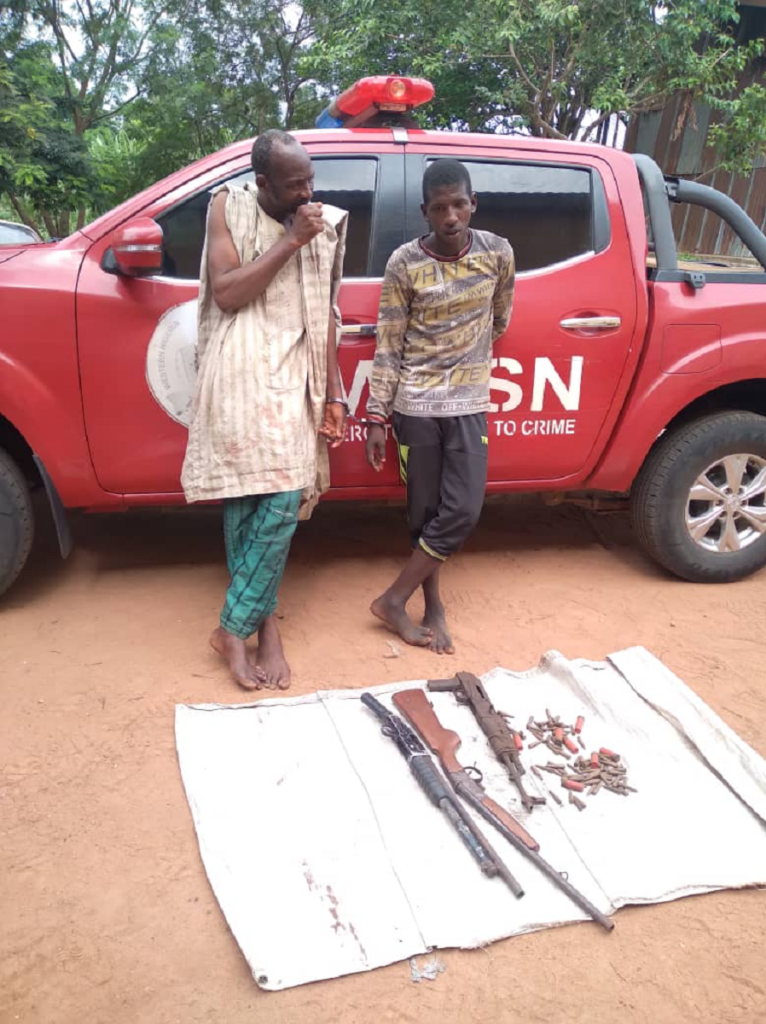 oyo-amotekun-apprehends-2-armed-bandits-in-lanlate-vanguard-news