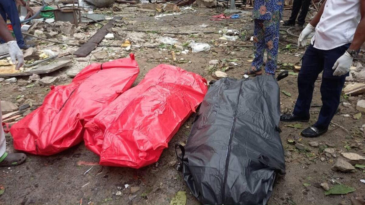 5 dead, 25 vehicles burnt to ashes in midnight fire, as LPG tanker