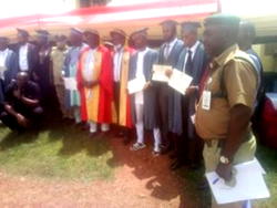6 inmates bag degree certificates in Enugu Correction Centre