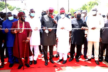 Okowa clears air on University of Delta, says medical faculty in Agbor, not Owa-Alero