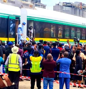 We were humiliated during Buhari’s visit, National Anthem-singing students complain