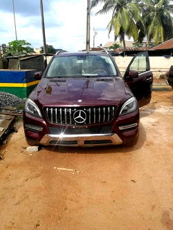 Car snatching syndicate abandon stolen vehicle in Imo River