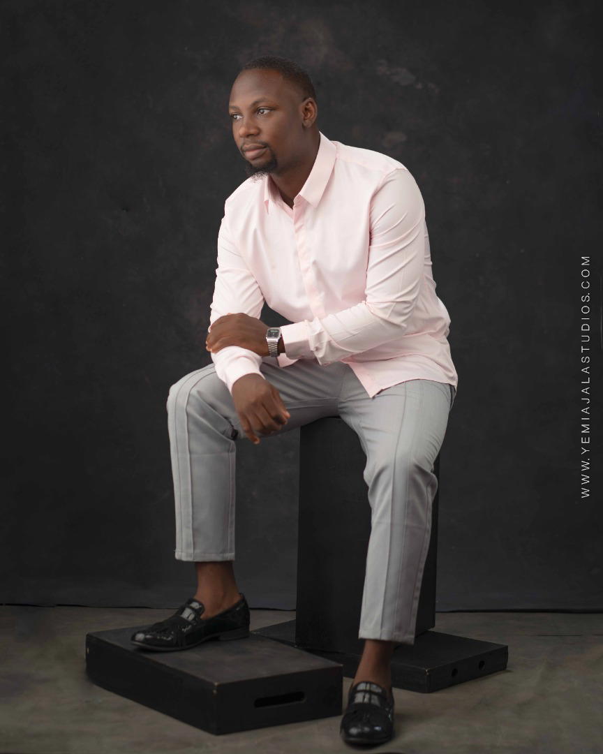 Porno direktor oyin Porno direktor oyin