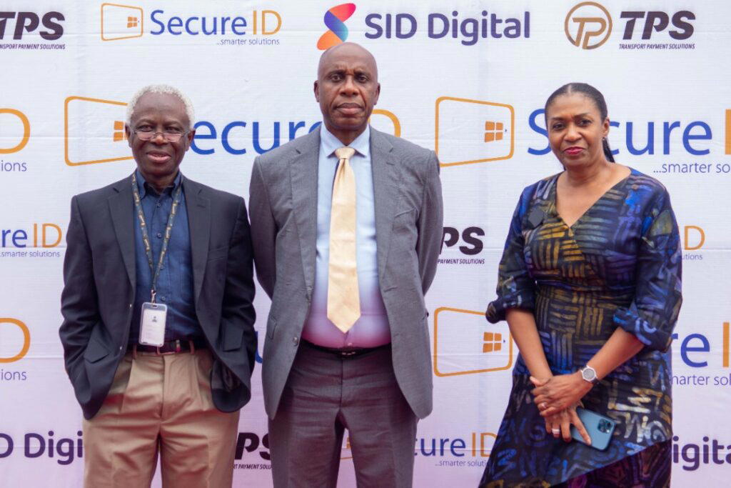 Rotimi Amaechi visits SecureID’s Transport Payment Solutions (TPS) Company