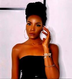 Tiwa Savage Vs Seyi Shay: Celebrities, fans react