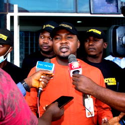 Dalacreamz Foundation donates 60,000 notebooks to schools in Ondo