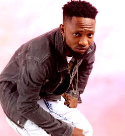 Tony Peey releases Afrobeats EP, ‘On Ma Way’