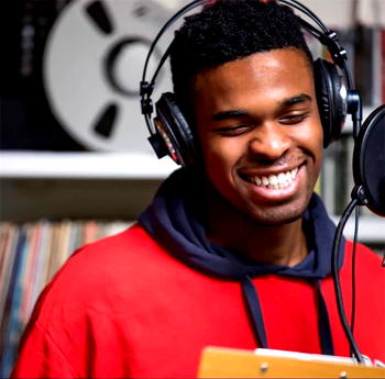 Famous Oberego set for a league of live sessions