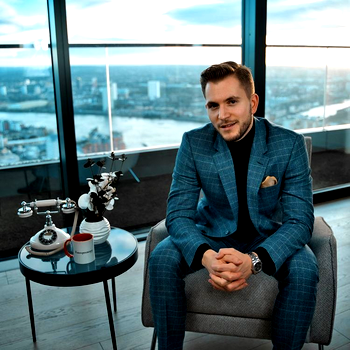 Alec Henry comes forward with Entrepreneur.Com, an initiative to innovate young minds