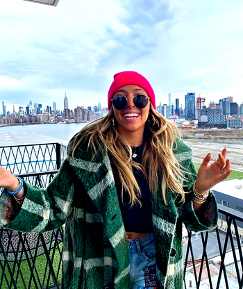 How digital marketing entrepreneur, Liv Schreiber promotes all types of brands in the world