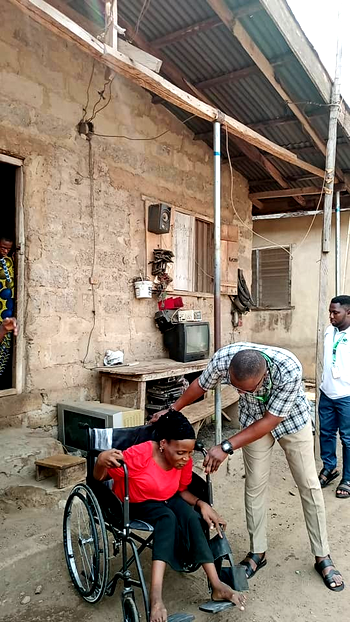 Givers Supportive Foundation empowers disable woman with business start-up funds