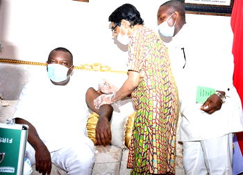 Ugwuanyi, deputy, receive second dose of Oxford AstraZeneca COVID-19 vaccine