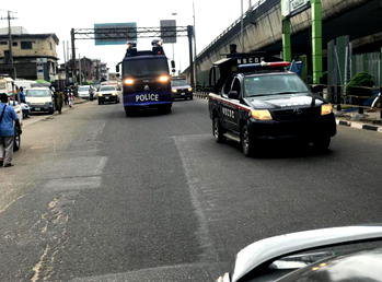 Planned Oodua Republic Rally: Gridlock as Police, NSDC, cordon off Ikorodu Road, others