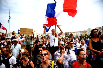 More than 160,000 protest in France against stricter pandemic rules