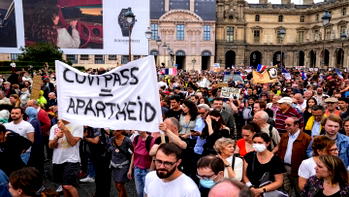 Protest against new coronavirus rule ‘green pass’ in Italy