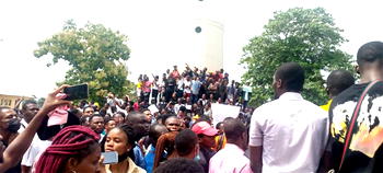 UNIZIK students take to the streets over hike in fees