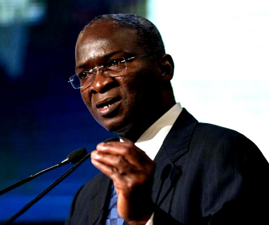 Fashola directs contractor to ease gridlock on Ibadan-Ife-Ilesa ...