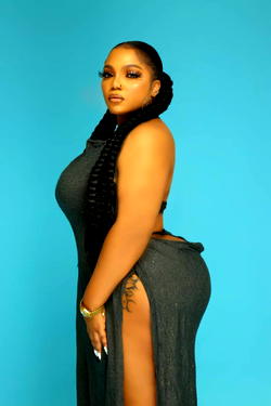 Looks aren’t everything, says Money Crooner, Queen Fairy Sexy Nigerian singer, Mojisola Efe Ogungbesan, popular as Queen Fairy speaks on her latest song, ‘Money’