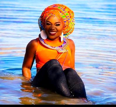 US-based Nigerian songstress, Jemiriye celebrates “Lagos” in new song