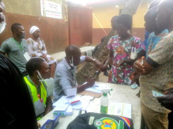 Lagos LG elections: Card readers malfunctioning