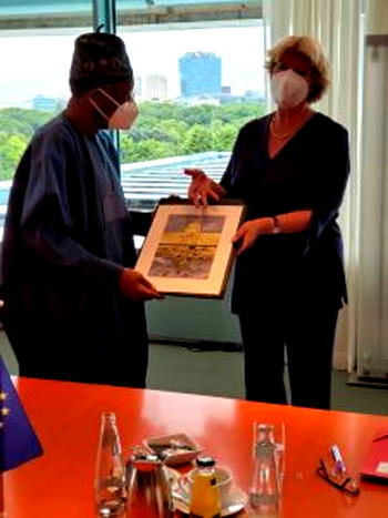 Breaking: FG demands unconditional return of 1,130 looted artefacts from Germany
