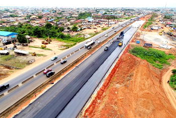 Julius Berger announces major road diversion on Lagos-Shagamu expressway