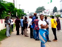 Photo News: Nnamdi Kanu’s supporters in shock over today’s trial